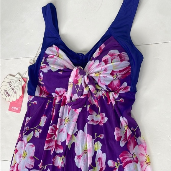 Vibrant Floral Sleeveless Padded Bathing Suit Dress Medium - Picture 9 of 15
